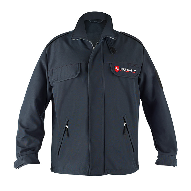 Feuerwehr Softshelljacke in marineblau mit zwei Brusttaschen und Feuerwehrwappen Niedersachsen von Büttner Fire Fashion